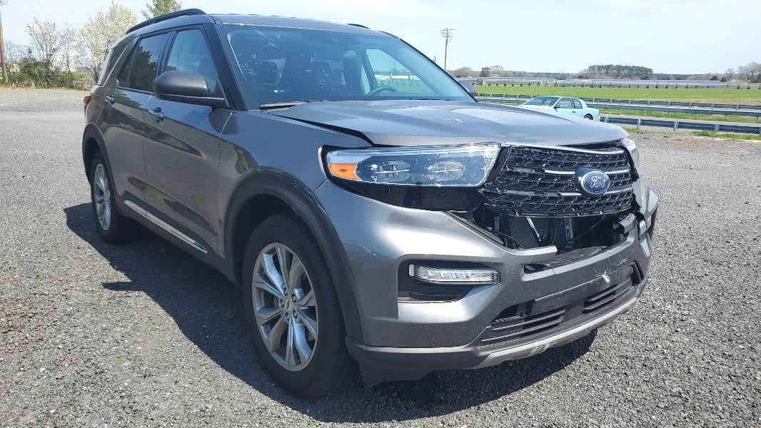 Ford Explorer Before and After at Snow Hill Auto Body in Snow Hill MD